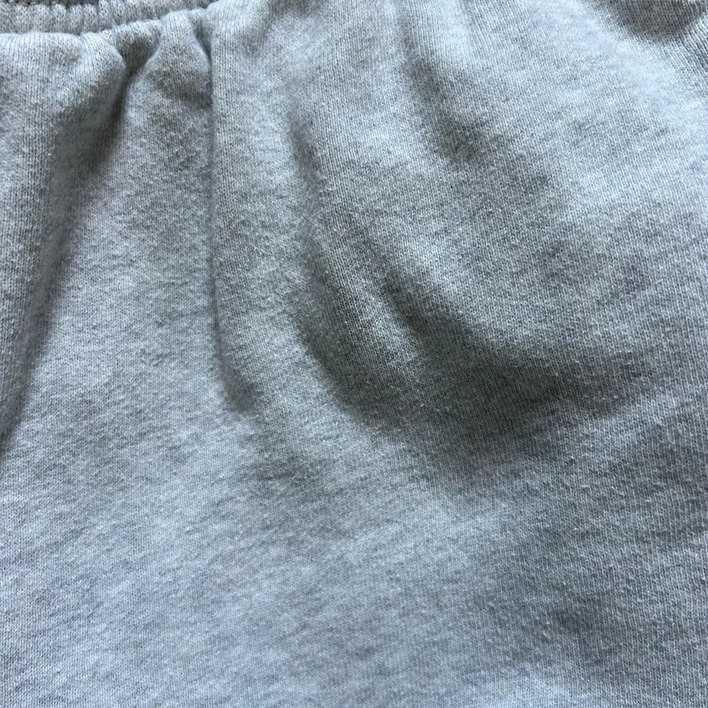 Brandy Melville Heather Gray Sweatpants - Picture 3 of 4